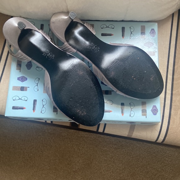 Elements by Nina Silver Heavenly 2.5” heel size 8.5 with adjustable heel strap - Picture 3 of 4